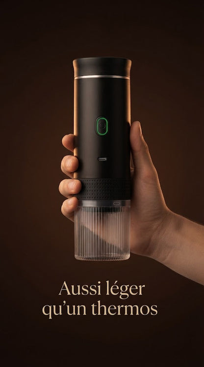 Aussi léger qu'un thermos — L'Allongé tenue dans une main